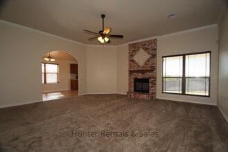 Building Photo - 4405 Lauren MacKenzie Dr