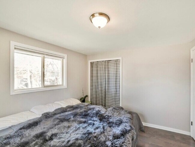 Building Photo - 3 Bedroom Single Family Home in Wheat Ridge