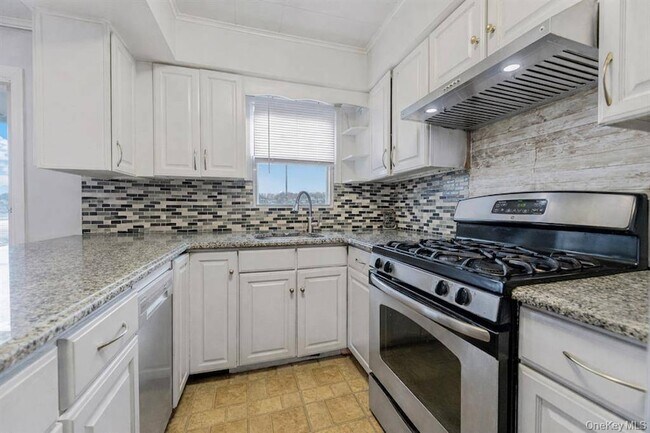 Photo - 120 Woodland Ave Apartment