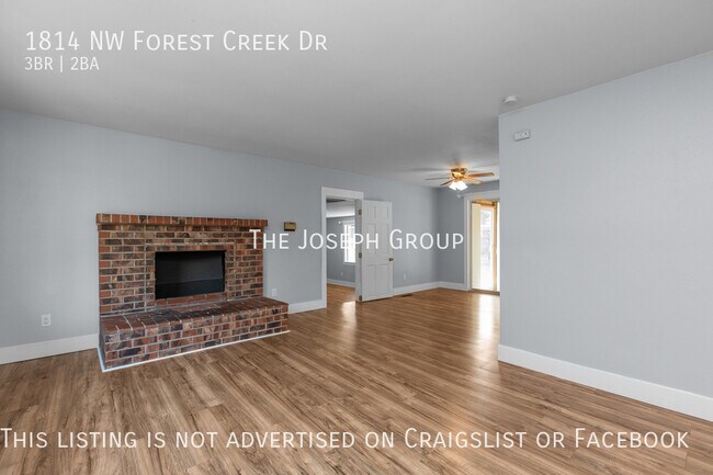 Foto del edificio - Roomy 3 bed/1.5 bath in Silverdale