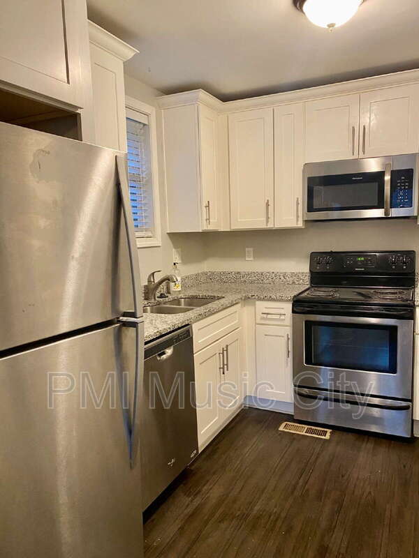 Foto del edificio - 197 Hicks Rd