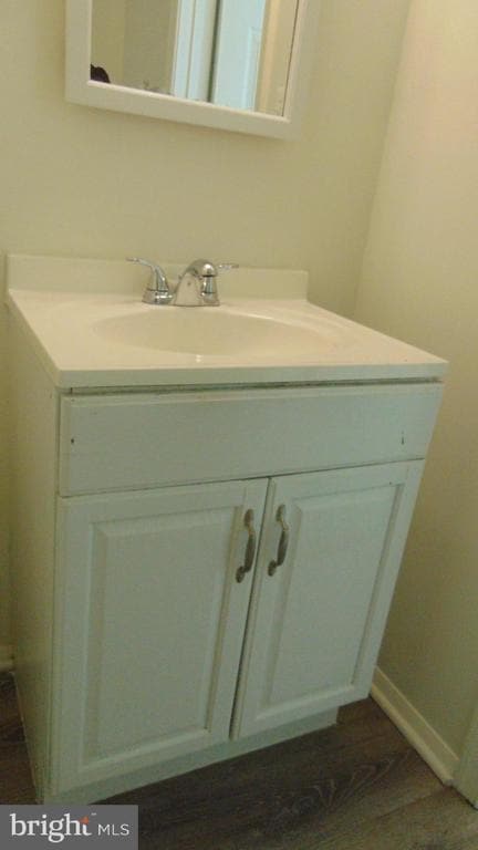 Building Photo - 25 Brucester Bridge Ct