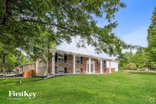 Building Photo - 637 Sandy Oak Dr