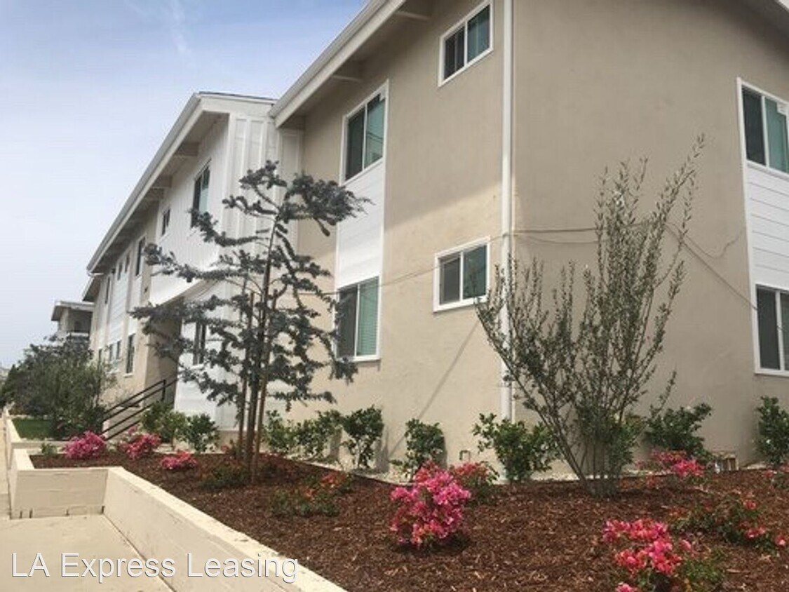 Foto principal - 2675 Arlington Ave