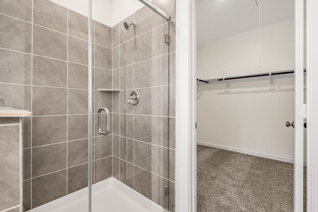 Building Photo - 17925 Canopy Trce Ct