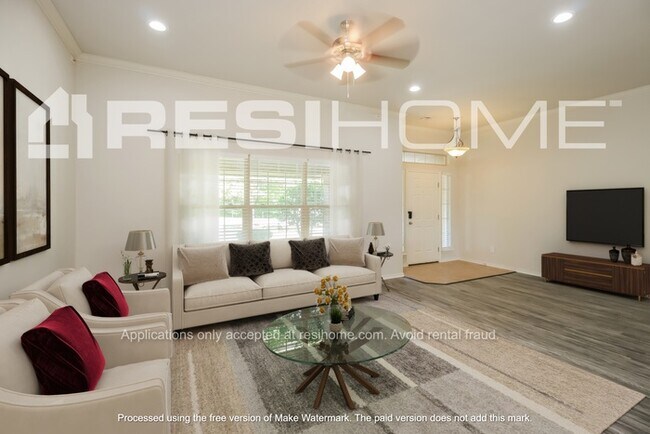 Foto del edificio - 509 Crestland Dr