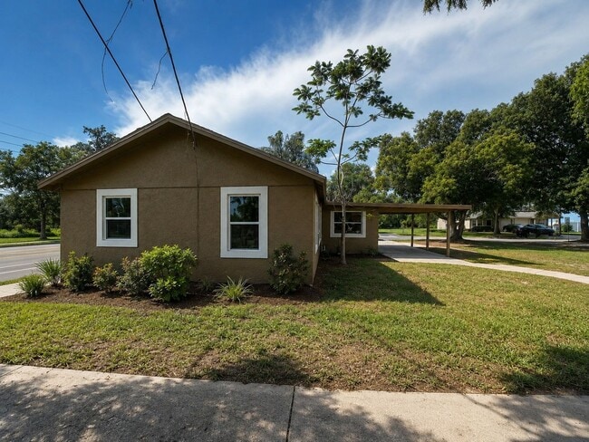Building Photo - Move-In Ready Gem Near Downtown Orlando!