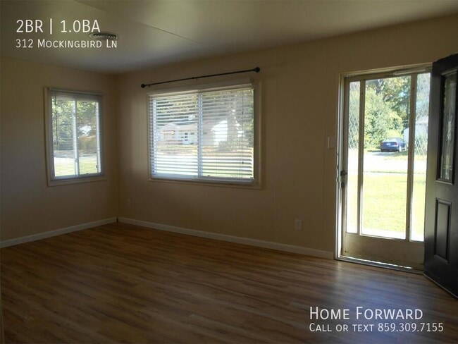 Building Photo - 312 Mockingbird Ln