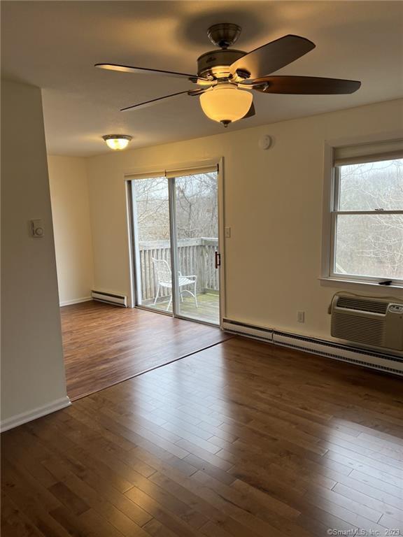 Foto del edificio - 15 Economy Dr