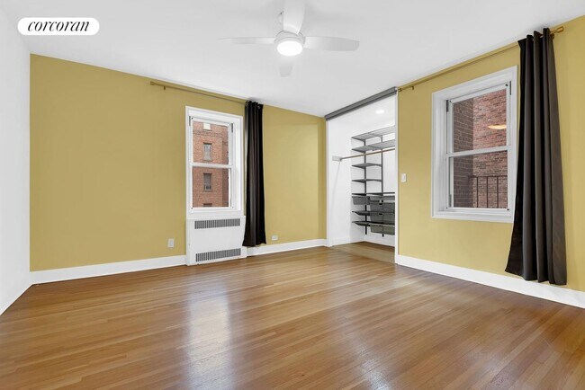 Foto del edificio - 7615 35th Ave