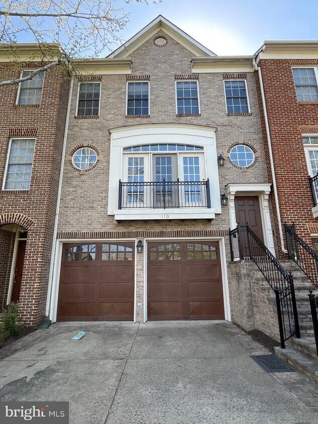 Primary Photo - 110 Herndon Mill Cir