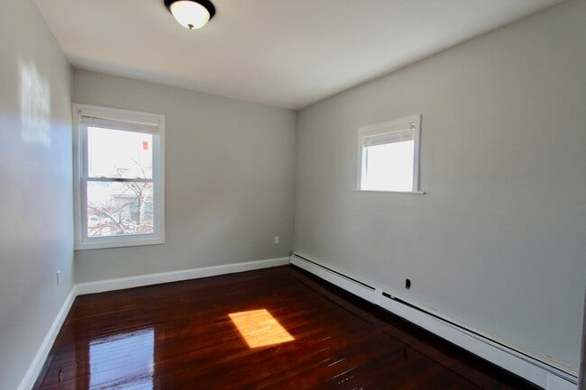 Foto del edificio - 55 Estes St