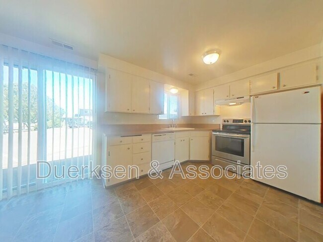 Foto del edificio - 945 22nd Ave SW