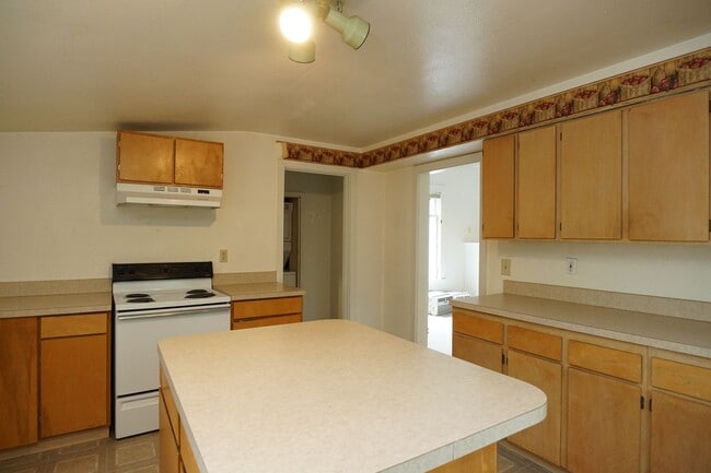 Foto del edificio - 4817 S Lucile St