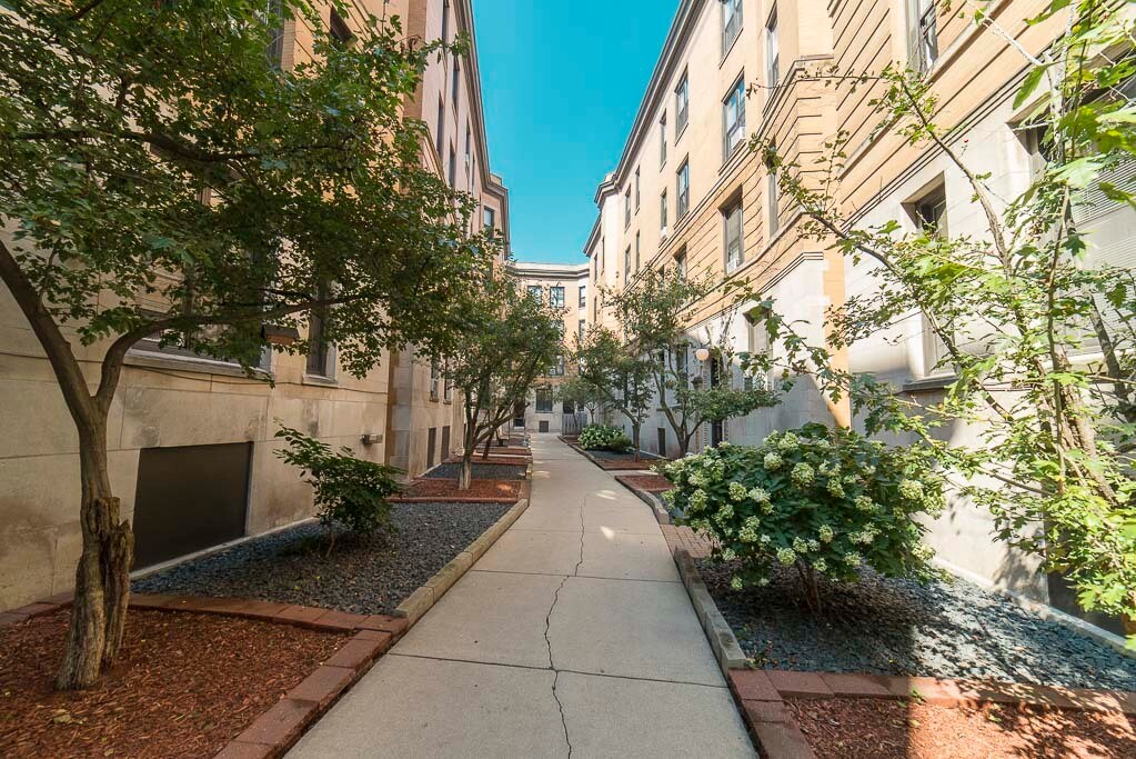 438 W Belden Ave Unit 90, Chicago, IL 60614 Condo for Rent in Chicago