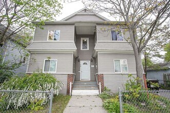 Building Photo - 72 Kensington Ave