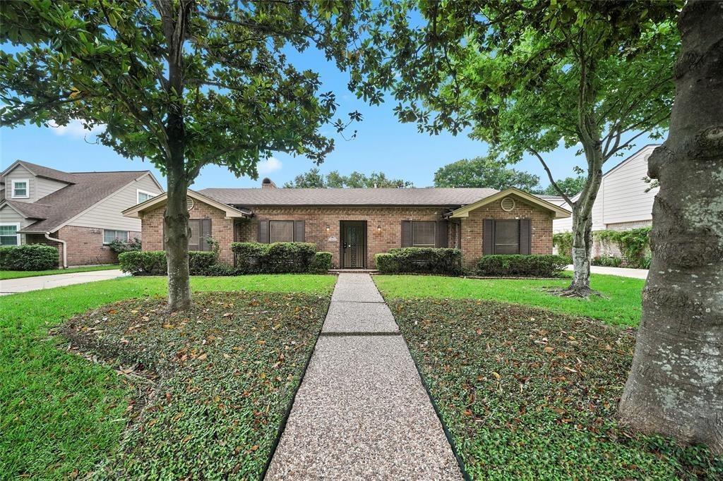 Primary Photo - 10614 Valley Forge Dr