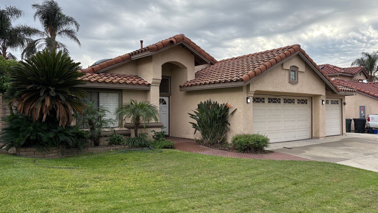 Foto del edificio - 3 Bedroom Home in Rancho Cucamonga