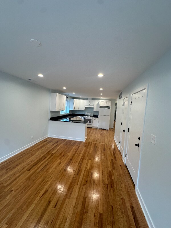 Building Photo - 7848 W 26th St
