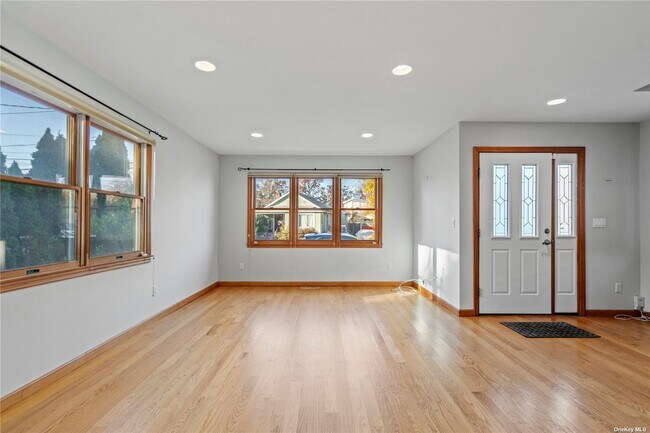 Foto del edificio - 29 Willis Ave