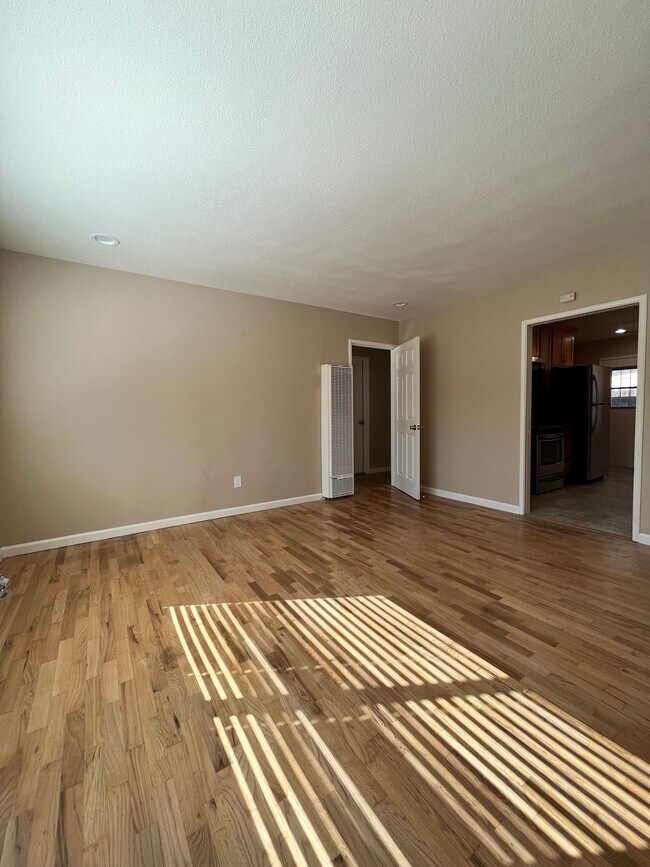 Building Photo - 1483 San Juan Ave