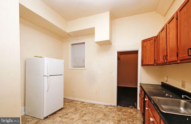Building Photo - 207 N Carey St
