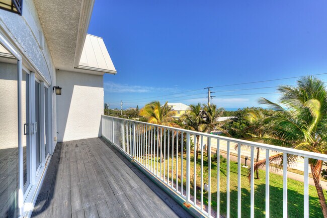balcón - 5064 S Highway A1A