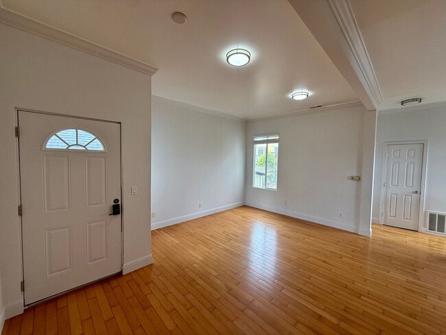 Photo - 2068 McAllister Street-2068 Apartment