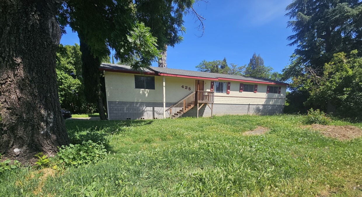 Primary Photo - 3 Bedroom 1 Bathroom Home For Rent in Tehama!
