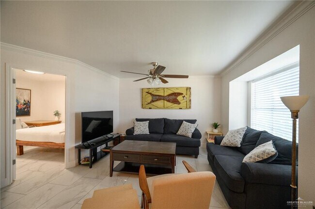 Foto del edificio - 39 Los Amigos Dr