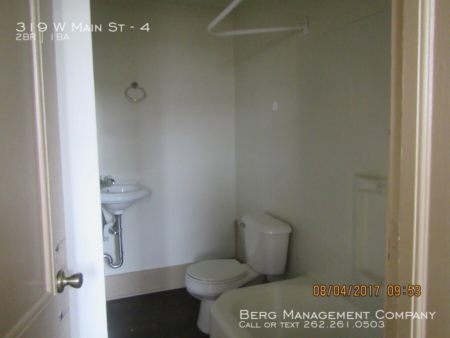 Primary Photo - Downtown Living Two Bedroom