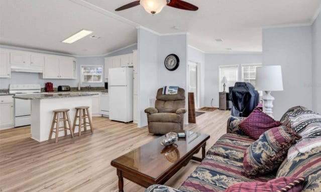 Building Photo - 4300 Riverside Dr