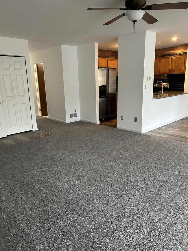 Photo - 48 Muirfield Dr House