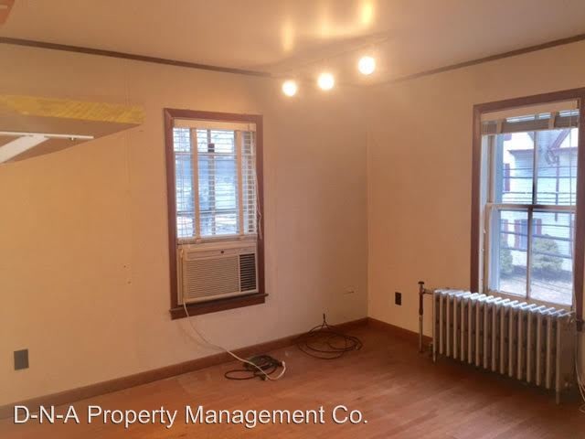 Foto del edificio - 3 br, 1.5 bath House - 1137** W Main St