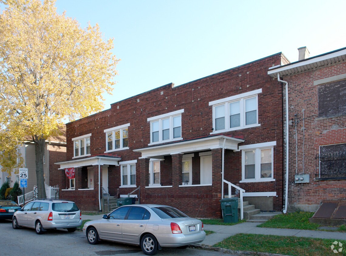 Primary Photo - 304-310 S 17th St
