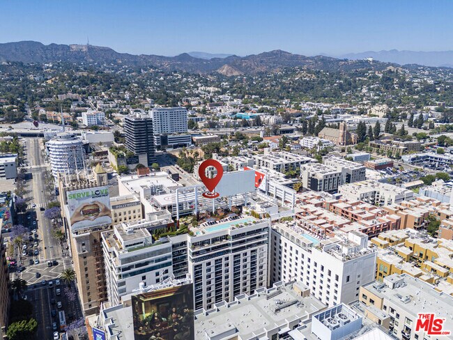 Foto del edificio - 6250 Hollywood Blvd