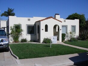 Building Photo - 62-64 N Santa Rosa St