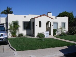 Building Photo - 62-64 N Santa Rosa St