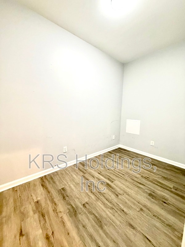 Building Photo - 1023 Carrington Pl