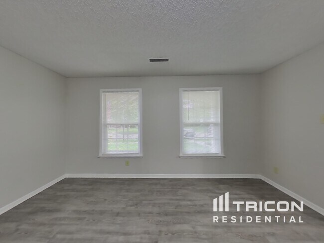 Building Photo - 958 Ravine Drive Franklin IN