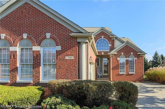 Building Photo - 17080 Birchwood Dr