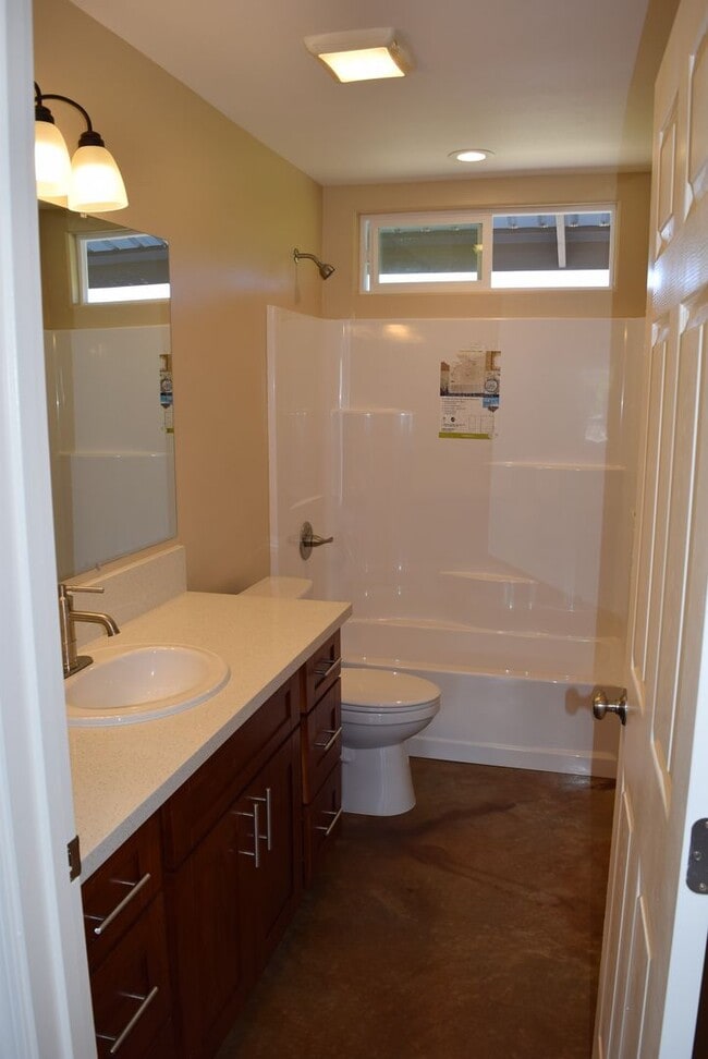 Foto del edificio - 1767 Kilauea Ave