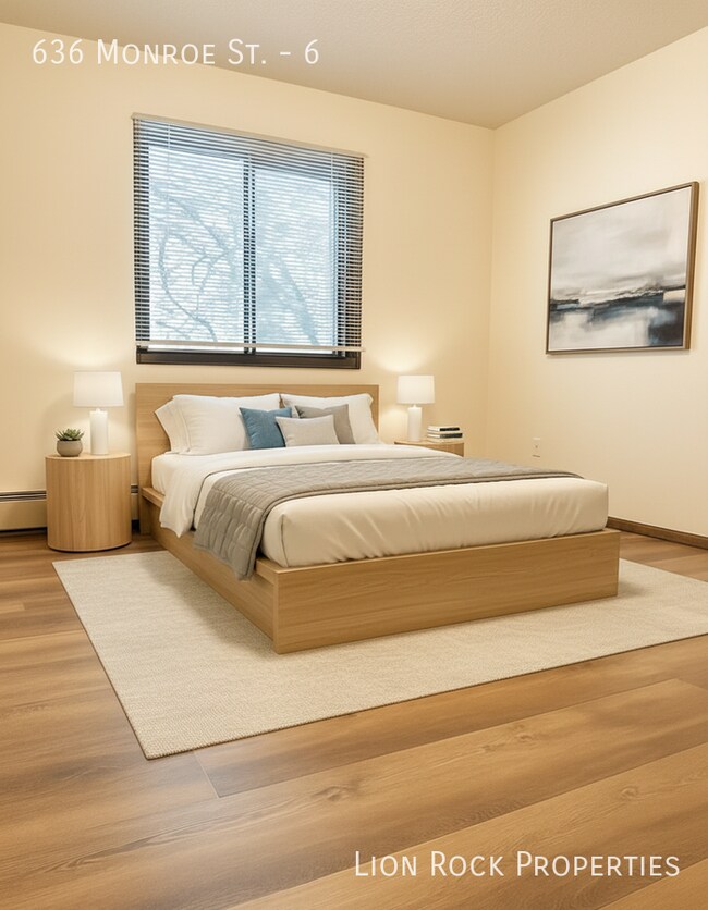 Building Photo - 636 Monroe St