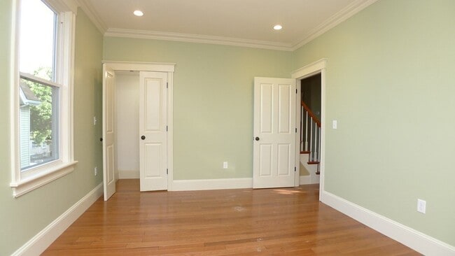 Foto del edificio - 10 Savin Hill Ave