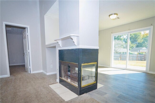 Foto del edificio - 130 Crystal Brook