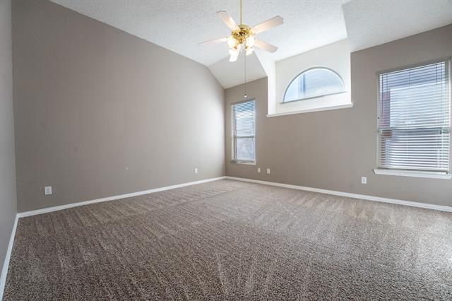 Foto del edificio - 8312 Salado Springs Dr