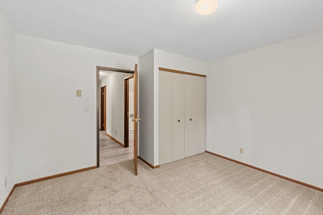 Building Photo - Spruce Place Apartments