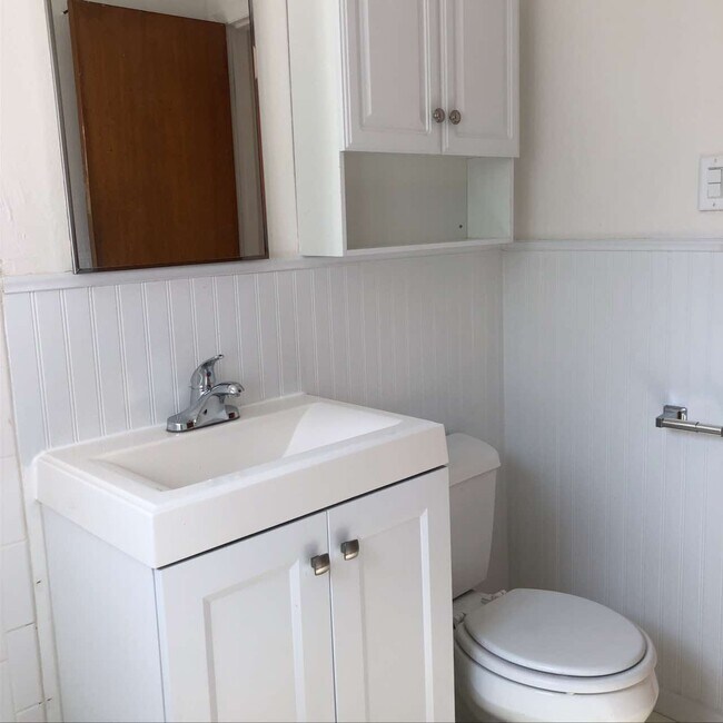 Foto del edificio - 1017 W Mulberry St