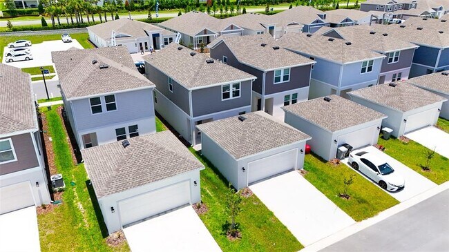 Building Photo - 1806 Rider Rain Ln