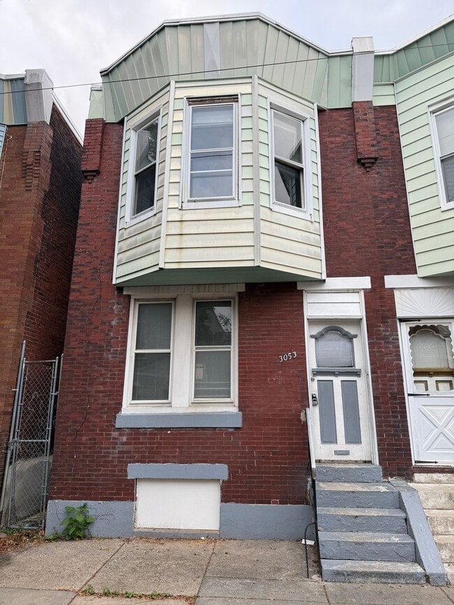 Building Photo - 3053 Agate St